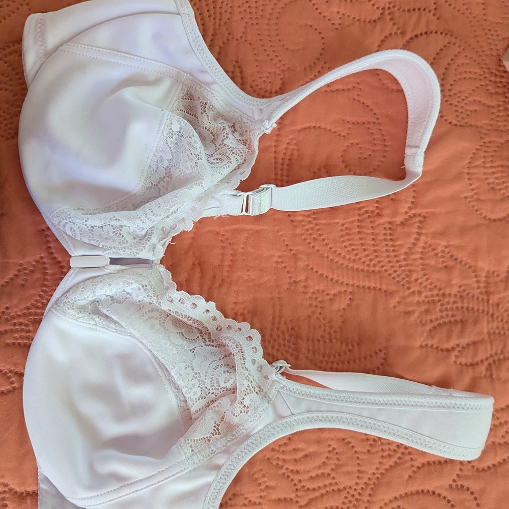 Glamorise White Lace Underwire Bra Intimates
